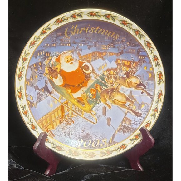 Vintage Avon Porcelain Collector's Plate "Coming to Town" - Picture 1 of 10